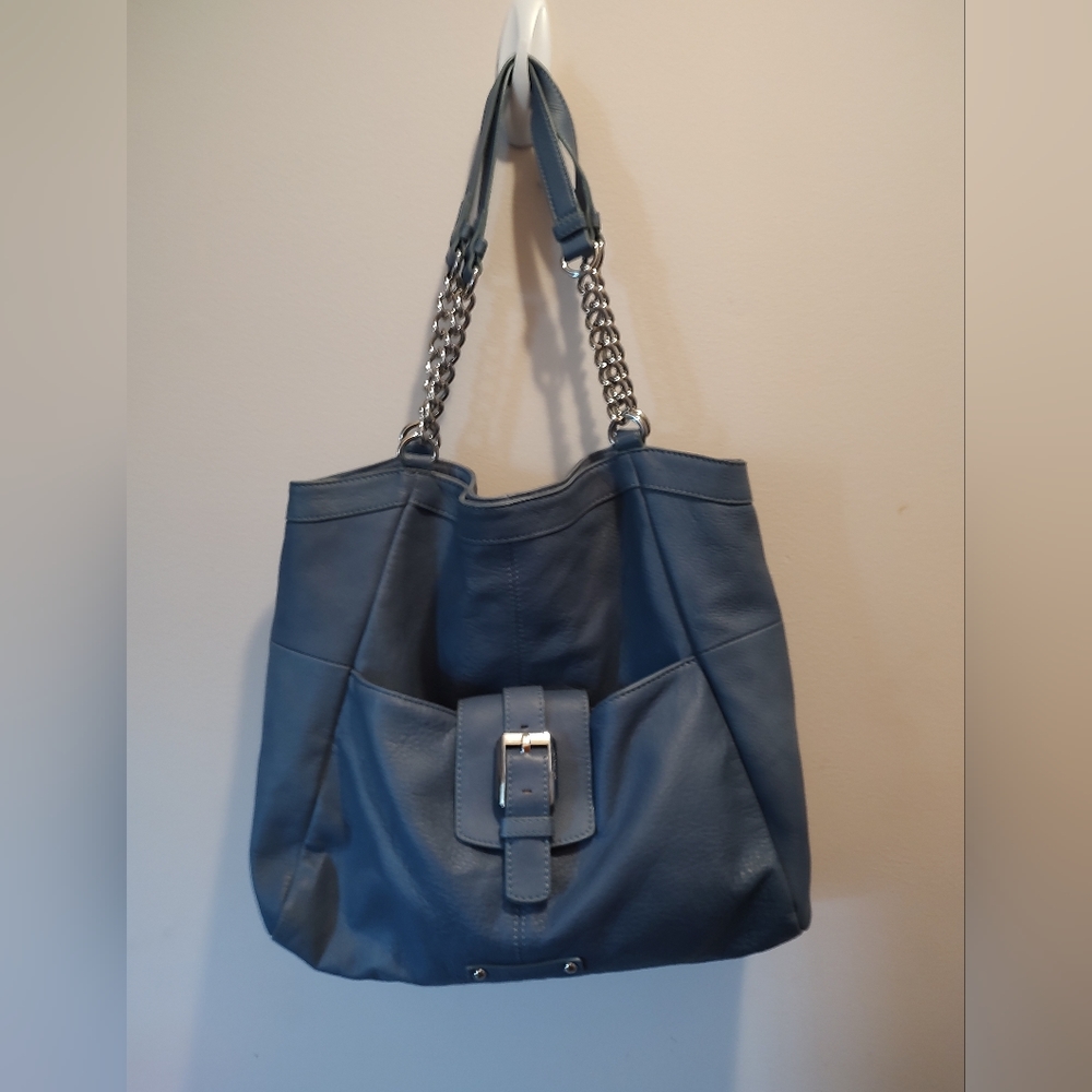 B.Makowsky light blue leather purse